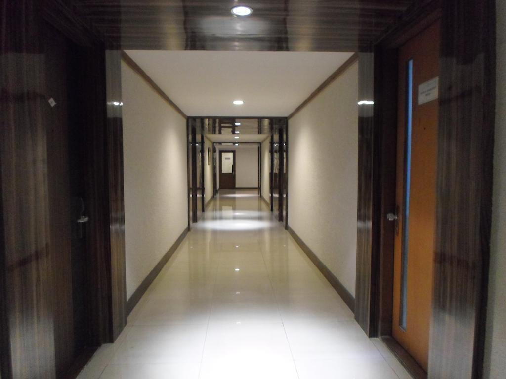 Hotel Mutiara Malioboro Yogyakarta Extérieur photo