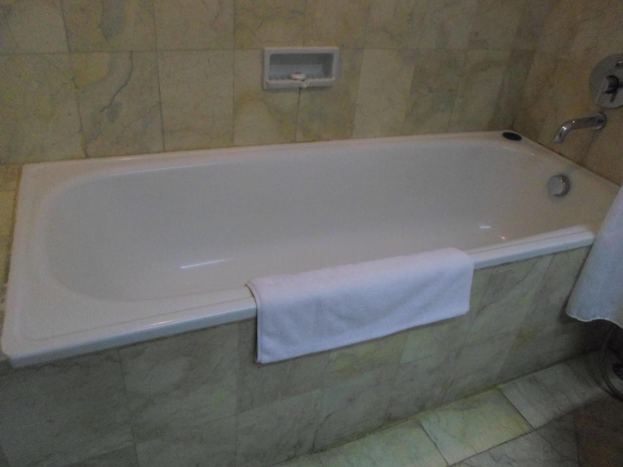 Hotel Mutiara Malioboro Yogyakarta Extérieur photo