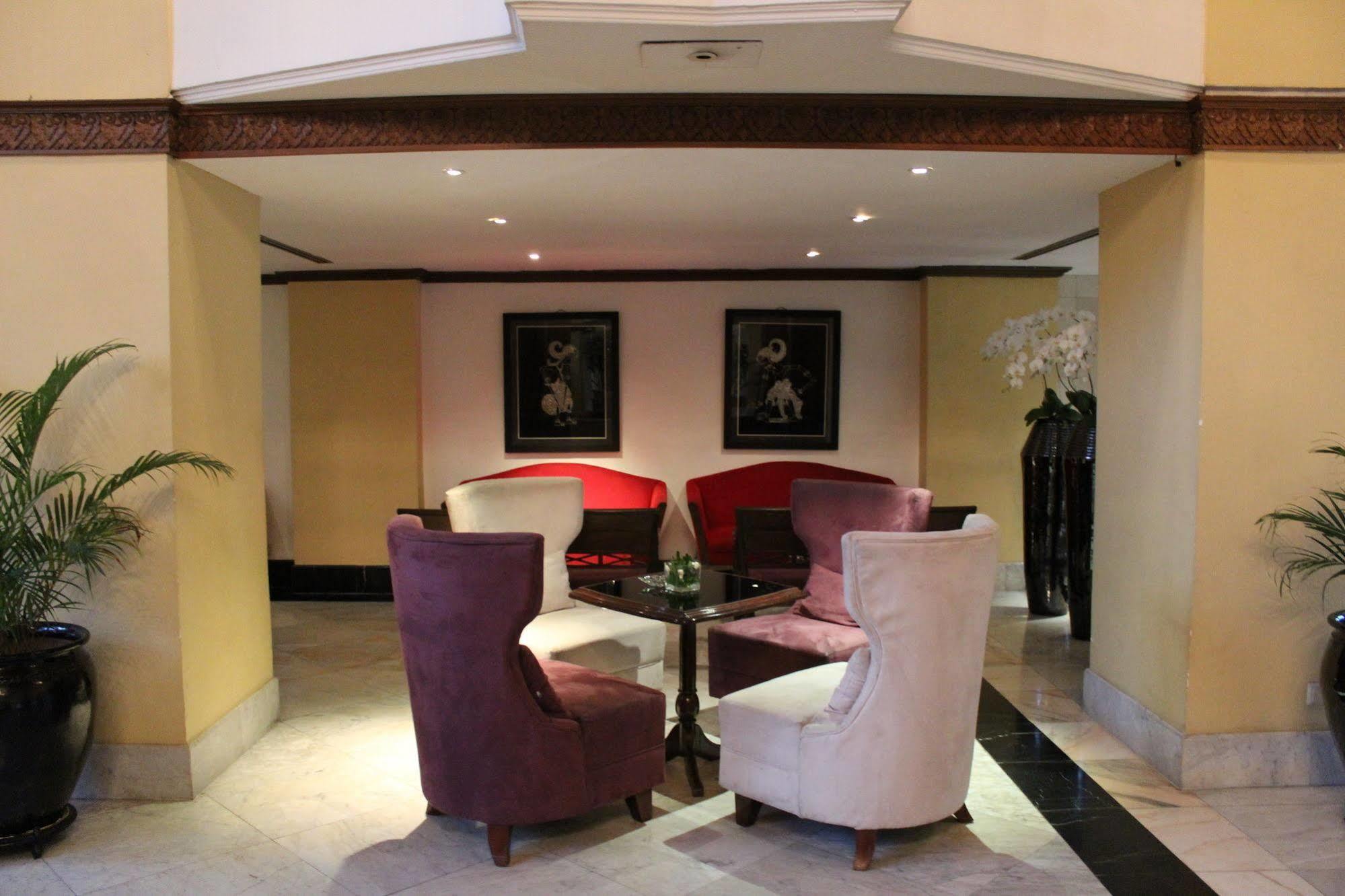 Hotel Mutiara Malioboro Yogyakarta Extérieur photo