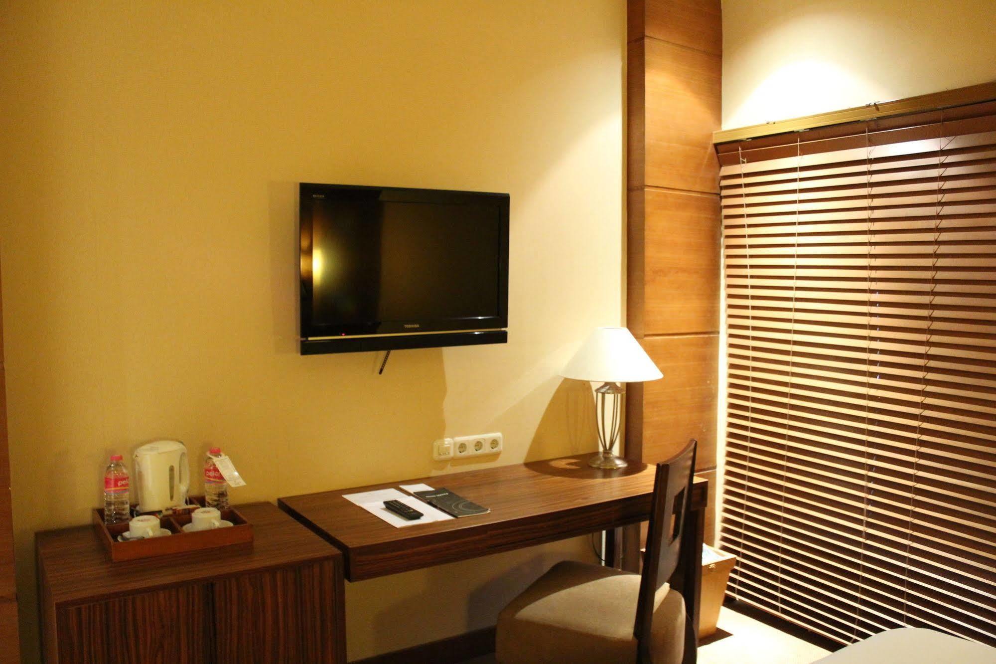 Hotel Mutiara Malioboro Yogyakarta Extérieur photo